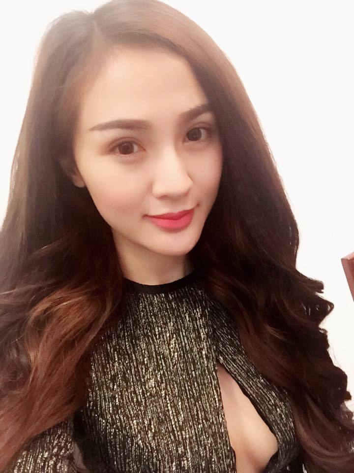 校花被c得合不拢腿h小柔